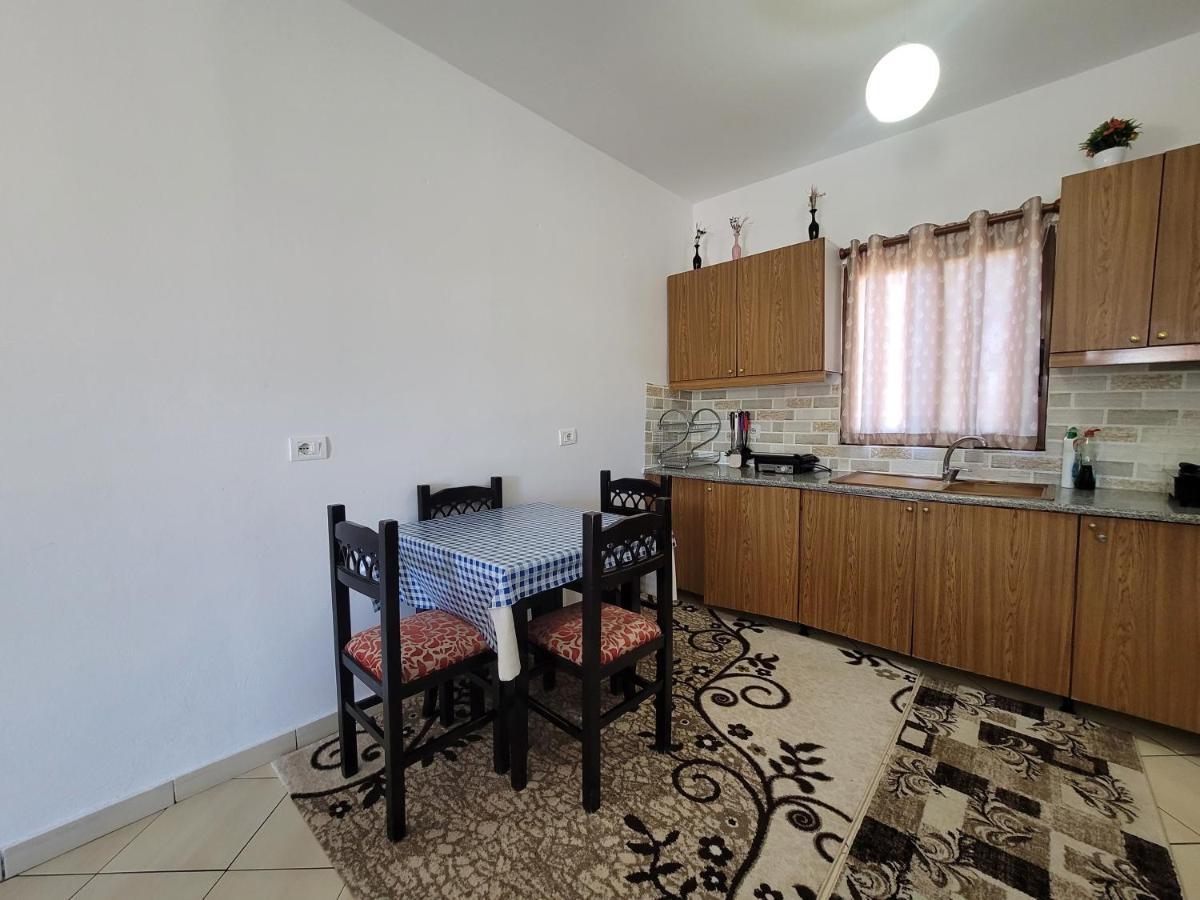 Guesthouse Veliaj Ksamil Exterior photo