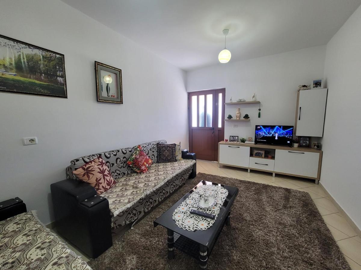 Guesthouse Veliaj Ksamil Exterior photo