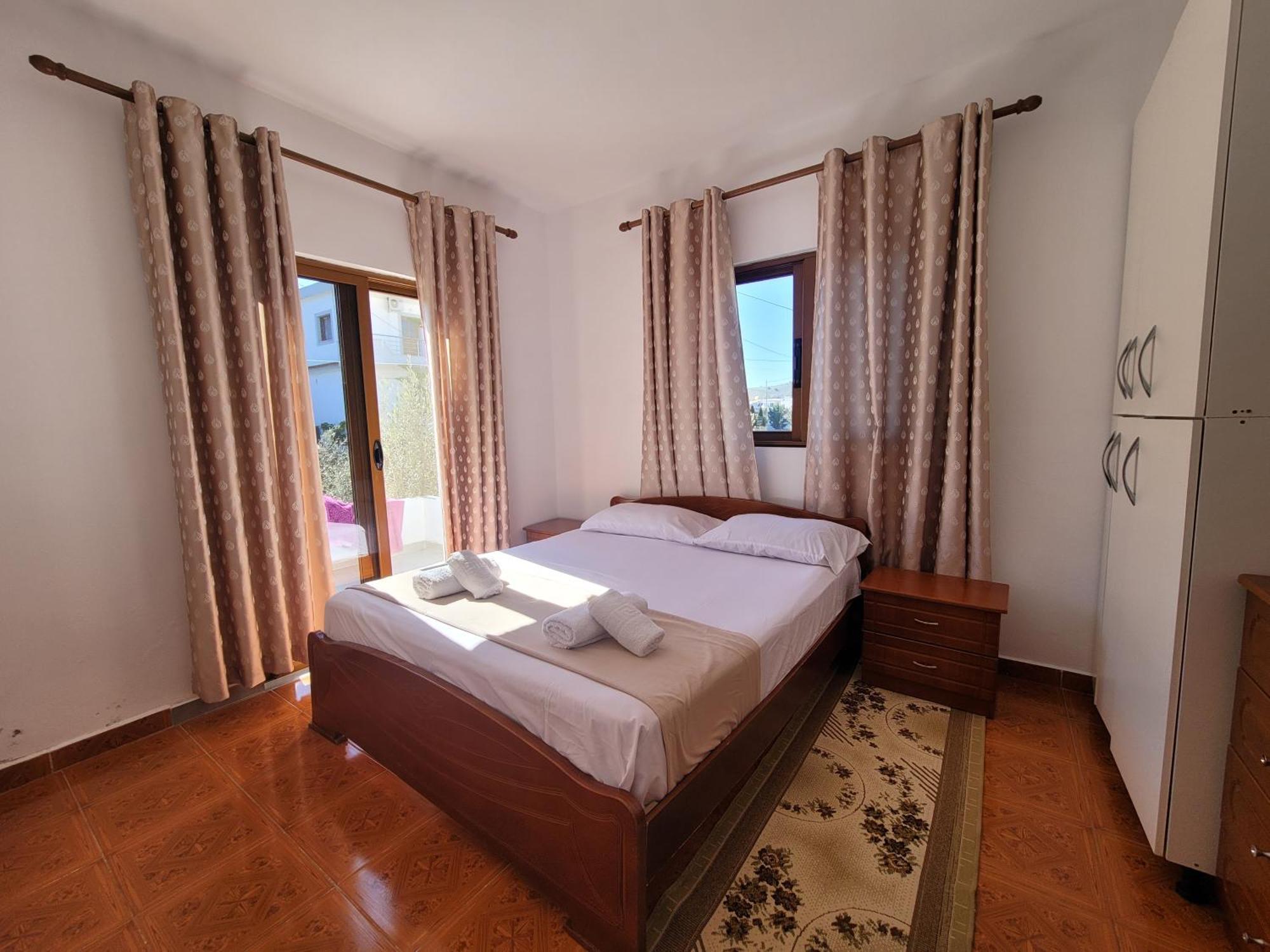 Guesthouse Veliaj Ksamil Exterior photo